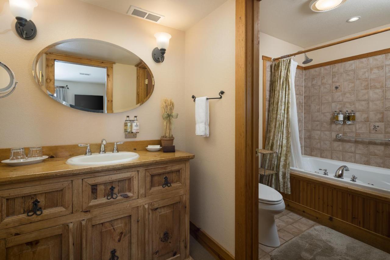 Sunflower Hill Inn Moab Exterior photo